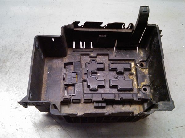 Battery casing CITROËN C2 (JM_)