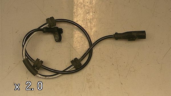 ABS Sensor FORD FIESTA VI (CB1, CCN)