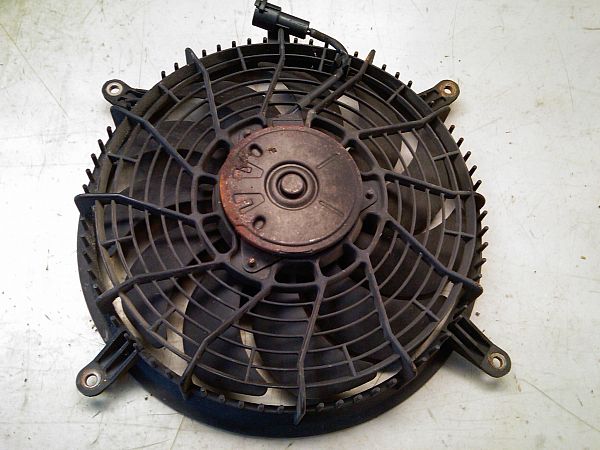 Radiator fan electrical LAND ROVER DISCOVERY Mk II (L318)