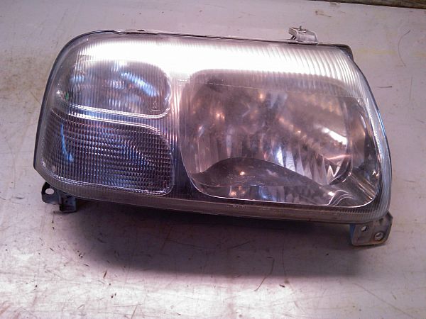 Front light SUZUKI GRAND VITARA I (FT, HT)