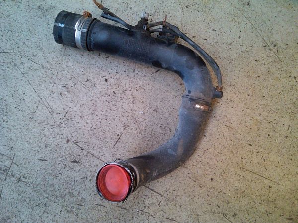 turbo / Intercooler hose / pipe TOYOTA COROLLA Verso (ZER_, ZZE12_, R1_)