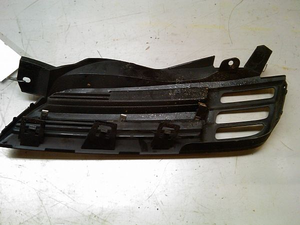Grill / gitter NISSAN MICRA III (K12)