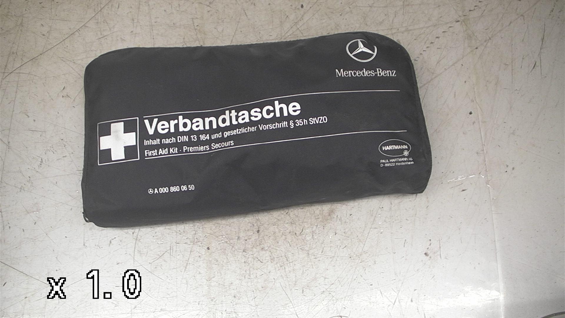 Verbandtasche Ersthilfe Mercedes-Benz SL (R230) gebraucht