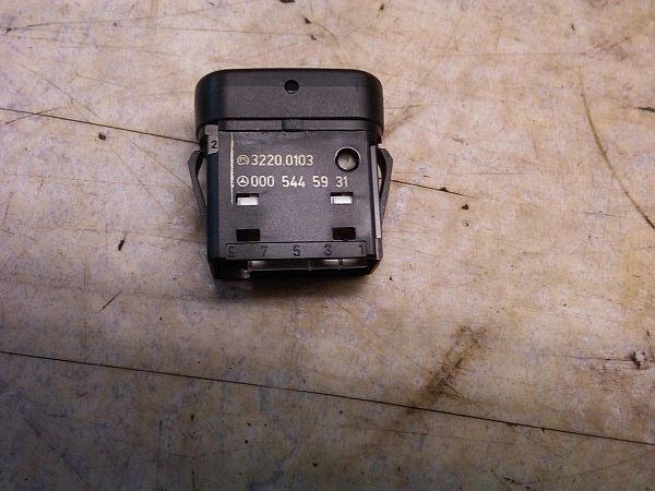 Kontakt - lygtejustering MERCEDES-BENZ SPRINTER 3,5-t Box (906)
