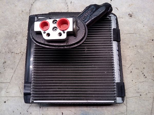 Chłodnica/Intercooler – powietrze wewnętrzne VW PASSAT CC (357)
