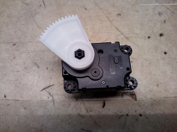 Renault Captur - Motor voor warmteregeling Captur | Autoparts24