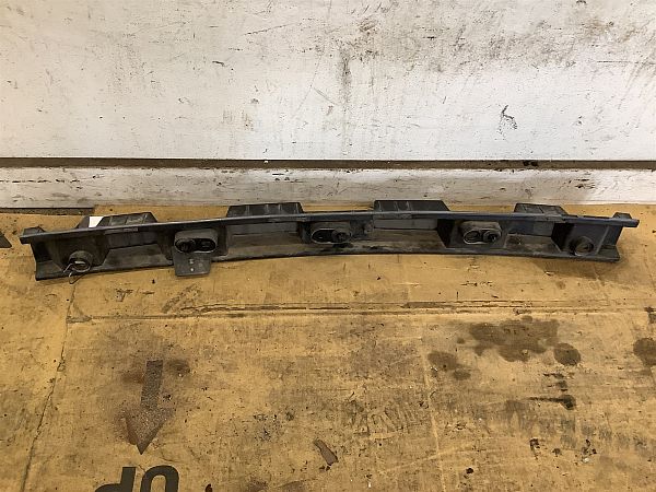 Wzmocnienie zderzaka JAGUAR XF SPORTBRAKE (X250)