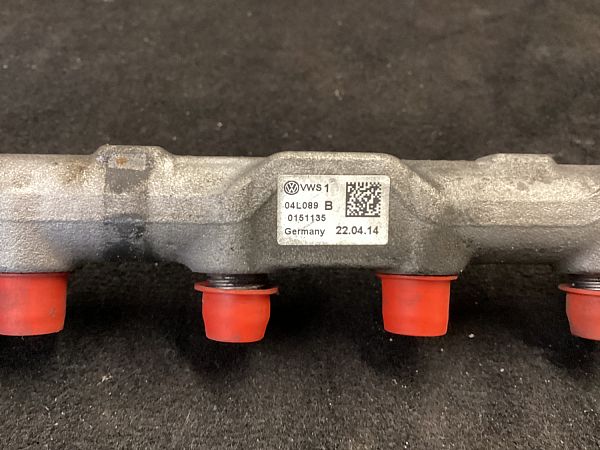 Rampe haute pression / tuyau de buse d'injection SEAT LEON (5F1)