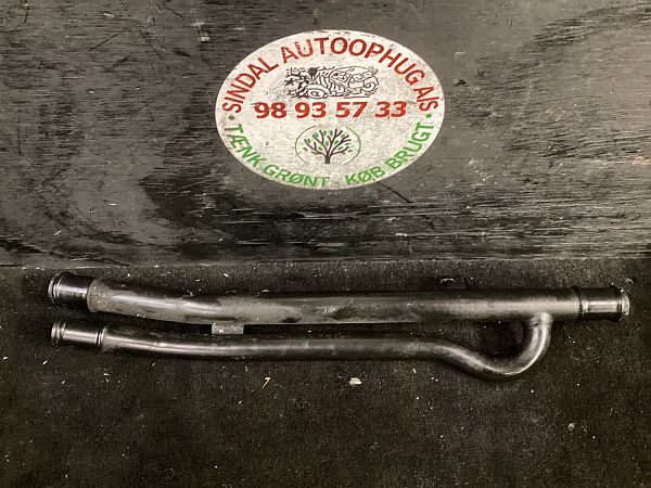 Radiator - pipe VW TOUAREG (7P5, 7P6)