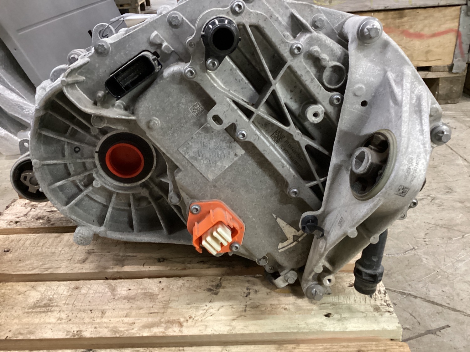 Tesla MODEL Y (5YJY) Electric motor for propulsion P1120960-20-G