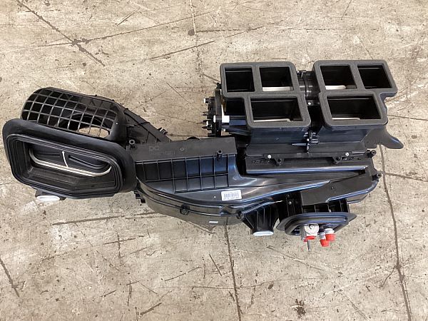 Heizungsgehäuse MERCEDES-BENZ EQA (H243)