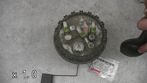 Kraftstoffpumpe MITSUBISHI CARISMA Saloon (DA_)