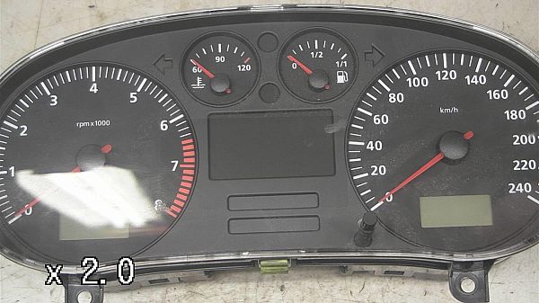 Compteur de vitesse /compte tours SEAT TOLEDO Mk II (1M2)