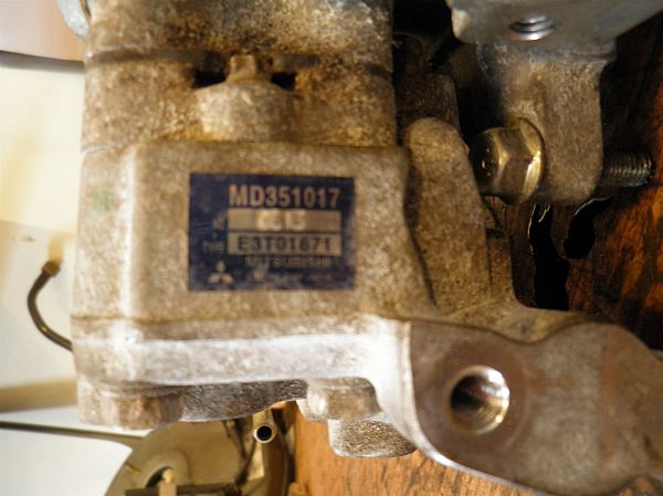 Kraftstoffpumpe MITSUBISHI CARISMA Saloon (DA_)