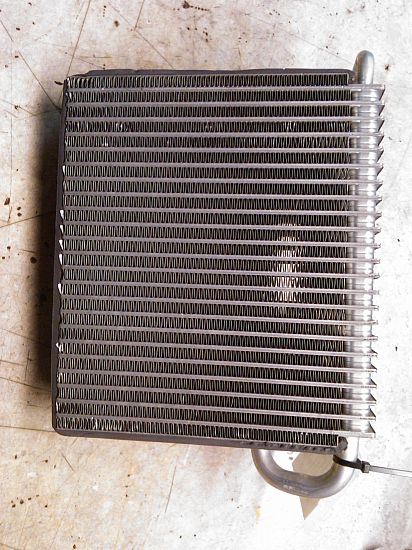 Chłodnica/Intercooler – powietrze wewnętrzne MERCEDES-BENZ SPRINTER 3,5-t Box (906)