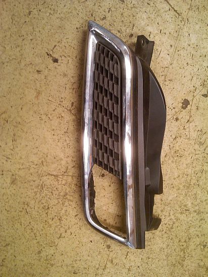 Grill / gitter NISSAN MICRA III (K12)
