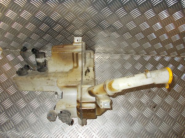 moteur et réservoir d'eau essuie glace MAZDA 5 (CR19)