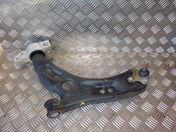 1K0407165C : Querlenker vorne unten - Autoparts24