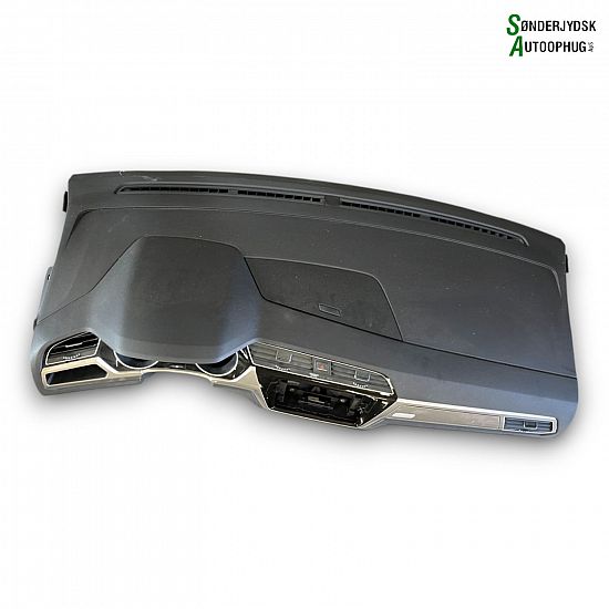 Dashbord VW TOURAN (5T1)