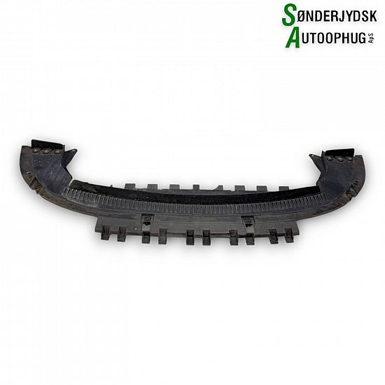 Front bumper skid plate