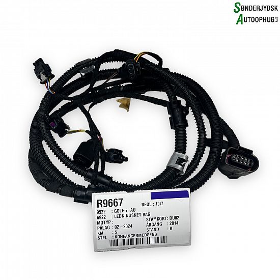 Parking sensor wiring loom