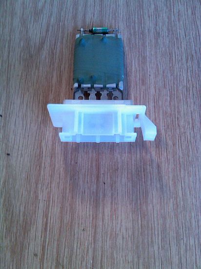 Widerstand Heizungsgeblaese VW GOLF VI Estate (AJ5)