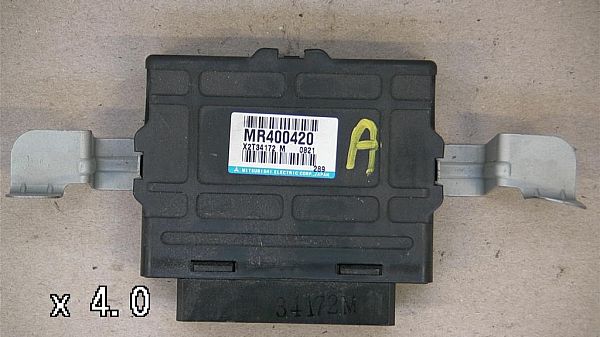 Steuergerät ABS MITSUBISHI PAJERO/SHOGUN Mk III Canvas Top (V6_W, V7_W)