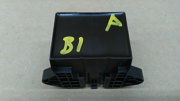 Diverse relais FORD TRANSIT COURIER B460 Box
