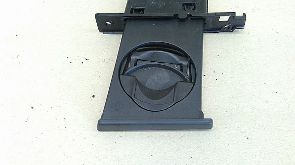 Cup holder BMW 3 Touring (E91)