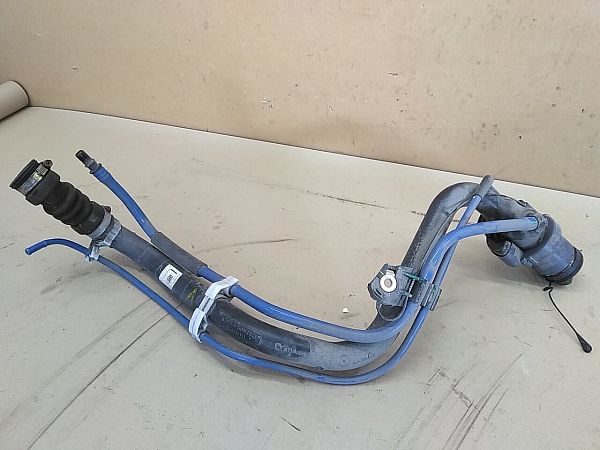 Brandstofpijp / Tankpijp TOYOTA COROLLA Estate (_E21_)