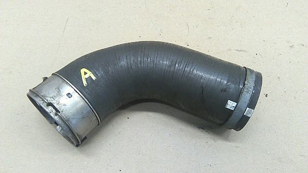 turbo / Intercooler hose / pipe VOLVO V60 II (225, 227)