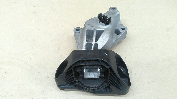 Motorhalter / Motorträger RENAULT CAPTUR II