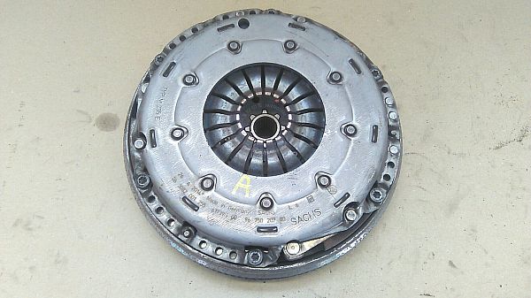 Flywheel + clutch PEUGEOT 308 II (LB_, LP_, LW_, LH_, L3_)