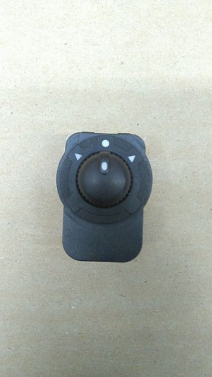 Wing mirror - switch IVECO
