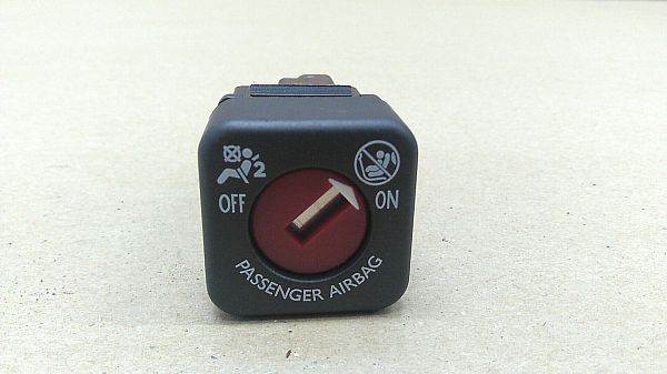 Airbag relais OPEL