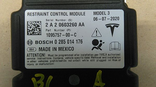 Airbag - eletricity box TESLA MODEL 3 (5YJ3)