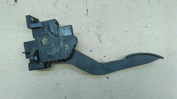 Accelerator switch IVECO DAILY VI Platform/Chassis