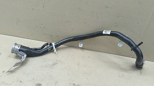 Brandstofpijp / Tankpijp BMW 5 Touring (G31)