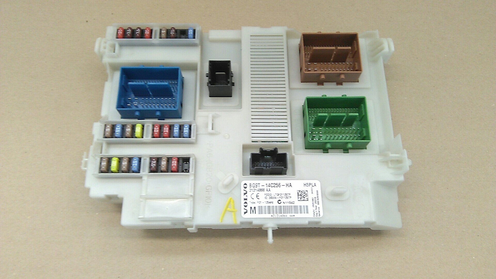 ふくまる出品 GENUINE VOLVO Factory OEM Starter Battery Cable Fuse