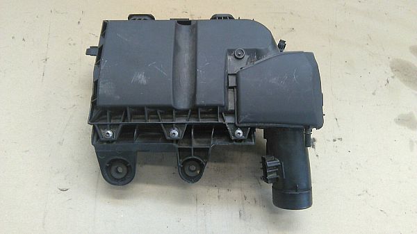 Filtr powietrza PEUGEOT 3008 SUV (M_)