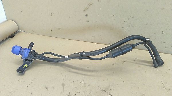 Brandstofpijp / Tankpijp PEUGEOT 3008 SUV (M_)