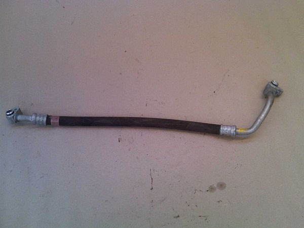 Air conditioning pipe / hose TOYOTA COROLLA Verso (ZER_, ZZE12_, R1_)