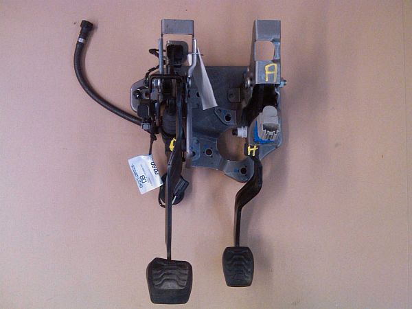 Pedal mounting - complete FORD TRANSIT CUSTOM V362 Bus (F3)