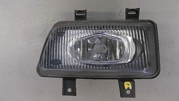 Tågelygte - for LAND ROVER DISCOVERY Mk II (L318)