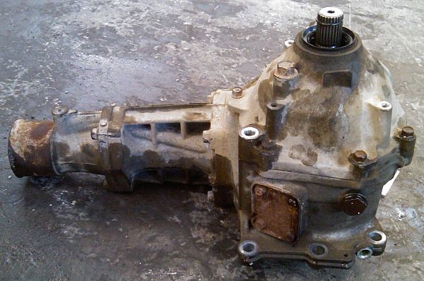 Verteilergetriebe MITSUBISHI OUTLANDER I (CU_W)