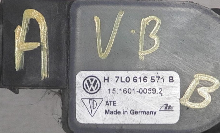 Xenon / LED relay VW TOUAREG (7LA, 7L6, 7L7)