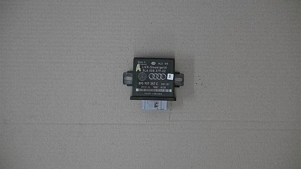 Przekaźnik świateł AUDI A6 (4F2, C6)