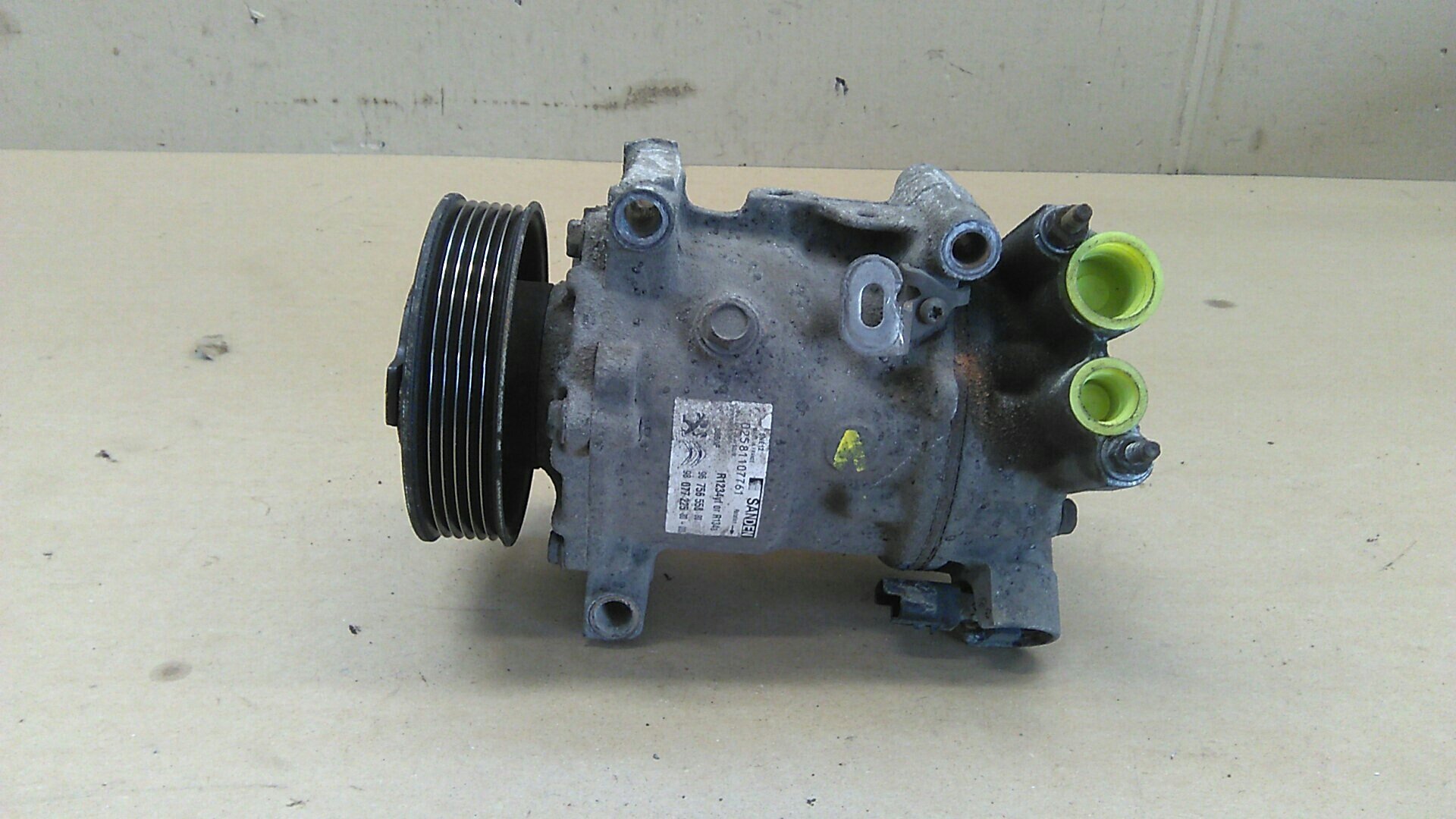 98-077-225-80 : Ac pump - Autoparts24