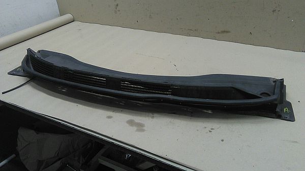 Ruitenwisser brug NISSAN MICRA IV (K13_)
