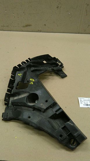 Volvo Xc40 - Bumperbalk achter Xc40 - Autoparts24
